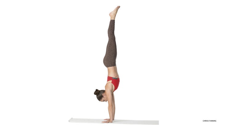 Female Model Adho Mukha Vrksasana Variation Handstand Stock Photo - Image  of posing, flexible: 53684720