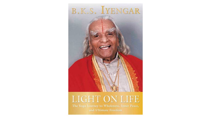 7 Reasons Every Yogi Should Read Light on Yoga by B.K.S. Iyengar