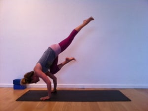 Challenge Pose: Eka Pada Bakasana