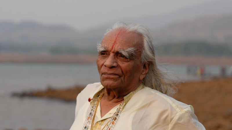 A Tribute To B.K.S. Iyengar | Remembering The Founder Of Iyengar Yoga