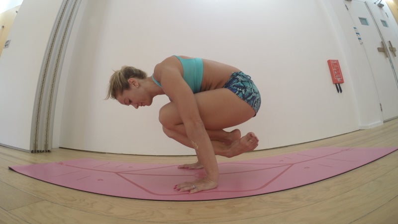 Yoga for Beginners with Kino MacGregor: Ashtanga Yoga - Yoga and Fitness TV