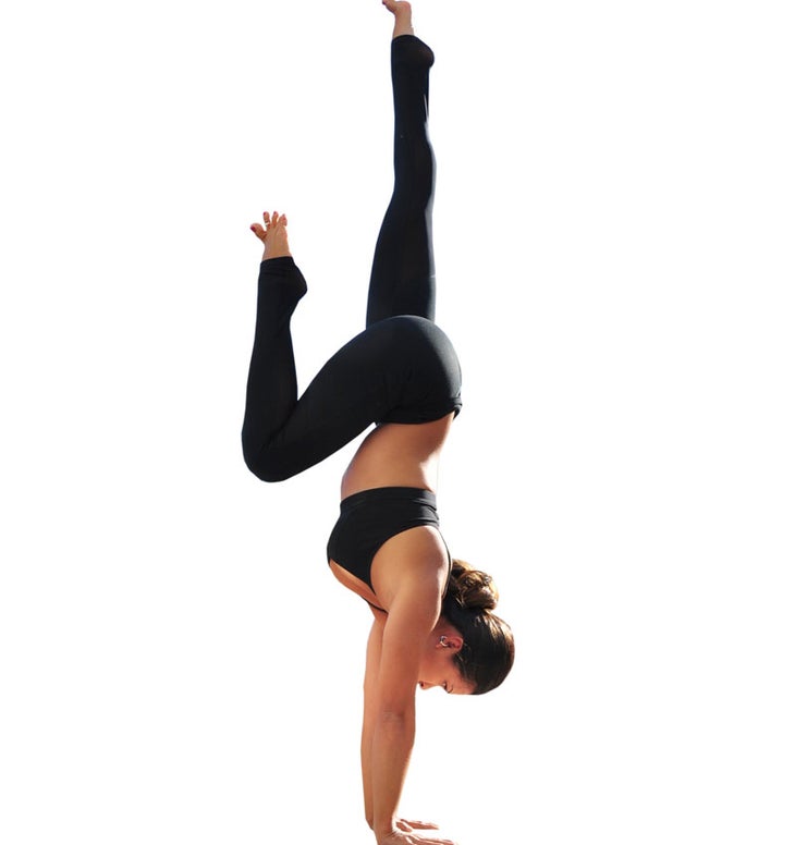 UPSIDE DOWN: A FRESH PERSPECTIVE ON YOGA INVERSIONS – HCI Sports & Fitness