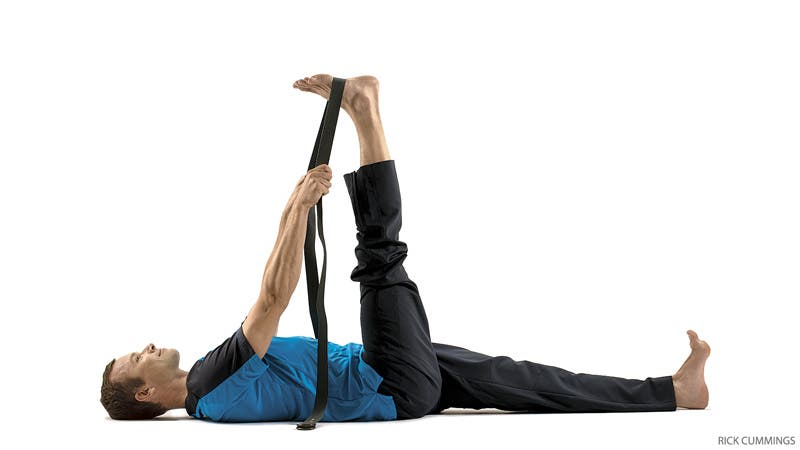 201504-yjmag-hand-to-toe-a-home-practice