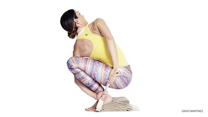 Bound Twisted Chair with Blanket