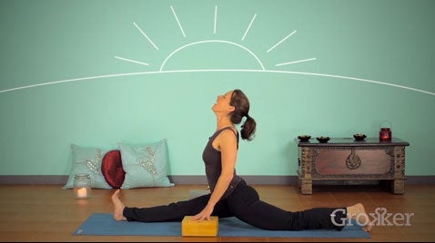 Yoga Splits: Warm Up & Find Proper Alignment in Hanamunasana