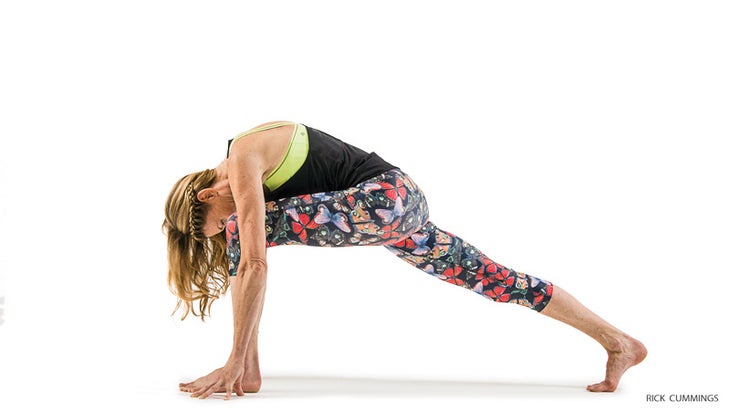 20 Yoga Outfits You'll Want To Live In - Society19  Yoga inversions,  Headstand yoga, Yoga poses photography