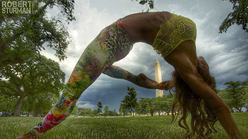 Natalia-Pinzon-----Pictured-at-the-Washington-Monument,-Washington-D.C.