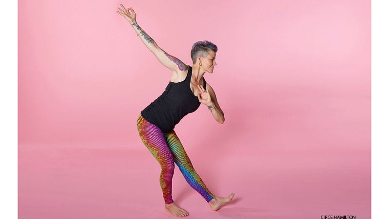 Woman athlete doing a sagittal split yoga pose | Yoga poses advanced, Yoga  poses, Split yoga