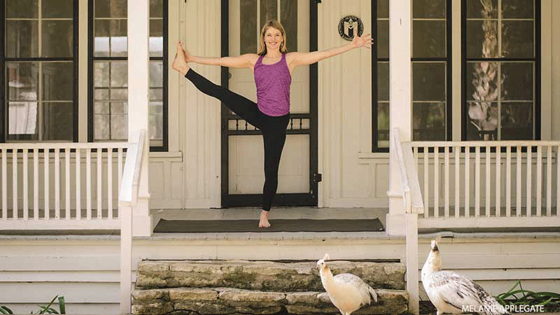 Leah Cullis peforms Standing Leg Raise. Leah Cullis peforms Standing Leg Raise.
