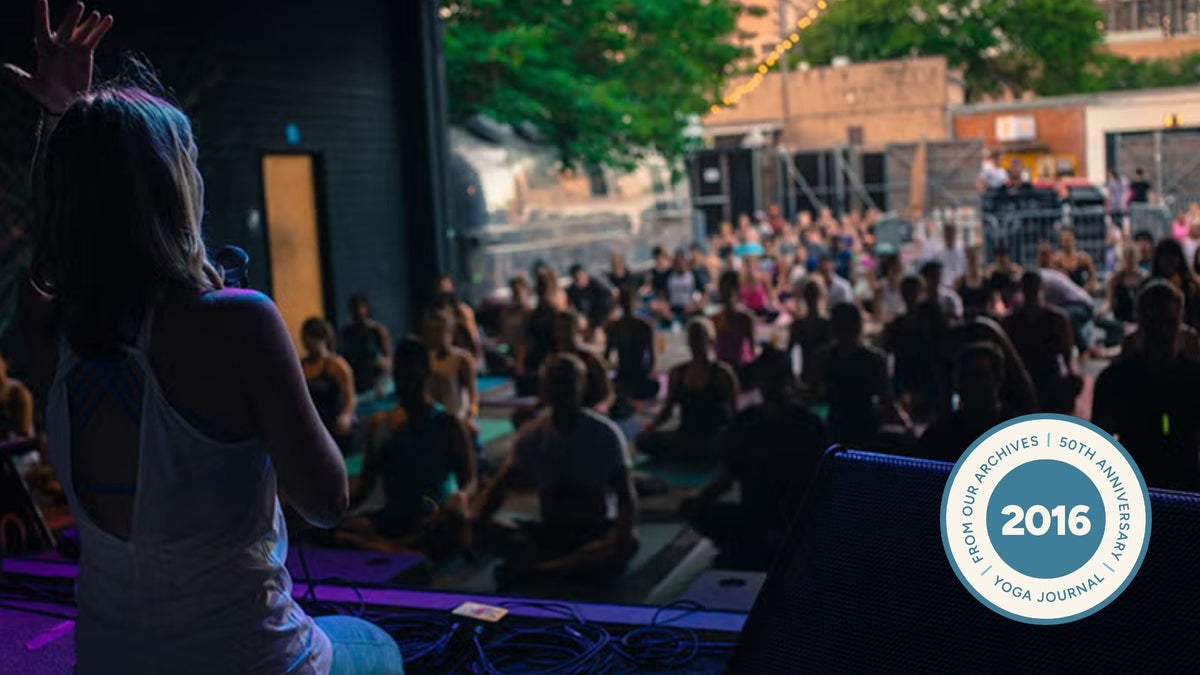 18 Expert Yoga Teaching Tips You Need to Know