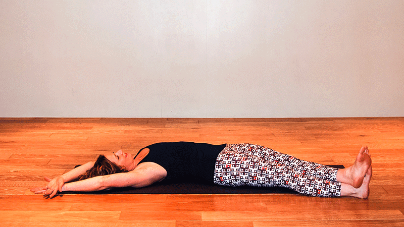 A deep dive into the Banana Pose & A 60-minute yin yoga sequence
