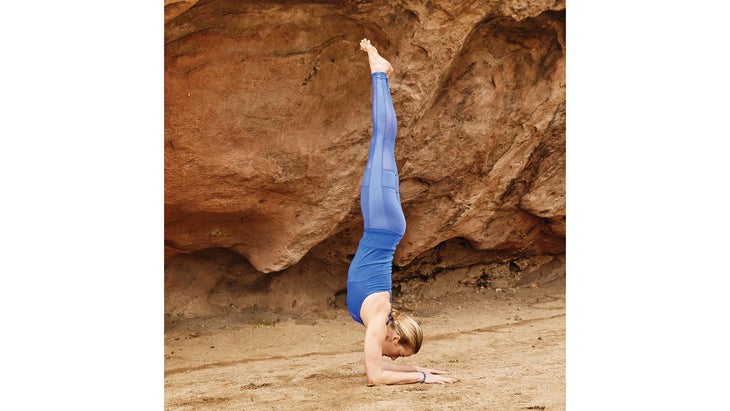 UPSIDE DOWN: A FRESH PERSPECTIVE ON YOGA INVERSIONS – HCI Sports & Fitness