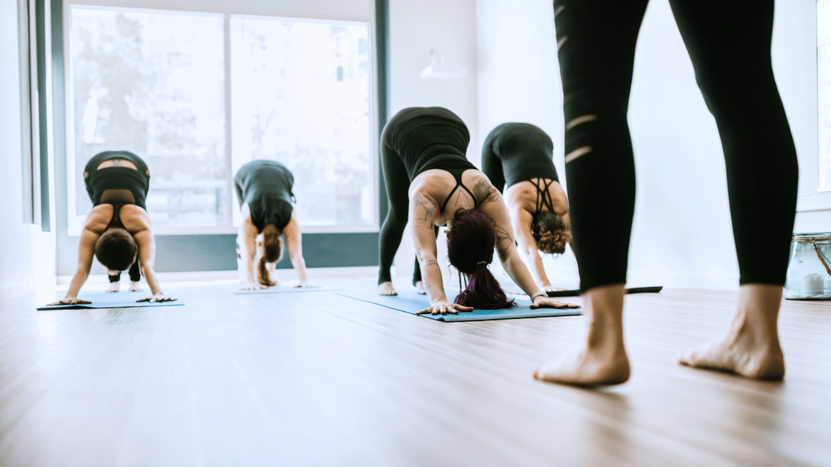 This Type of Cue May Do More Harm Than Good in Any Yoga Class