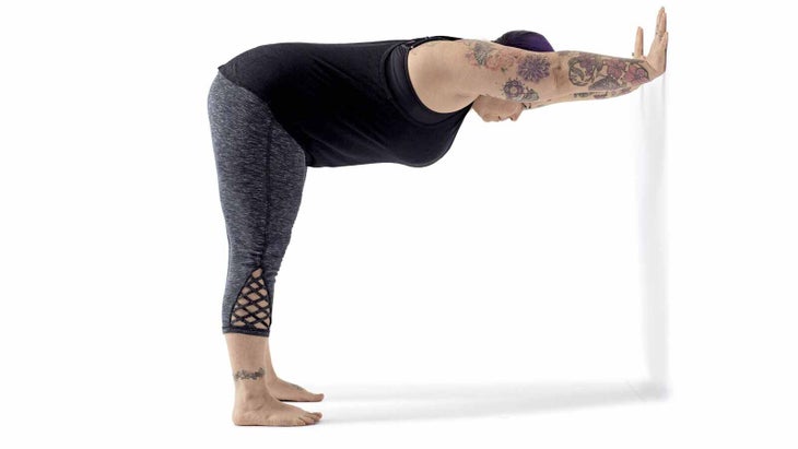 Wide-Legged Forward Bend (Prasarita Padottanasana): How to Do, Variations,  & Benefits - Fitsri Yoga