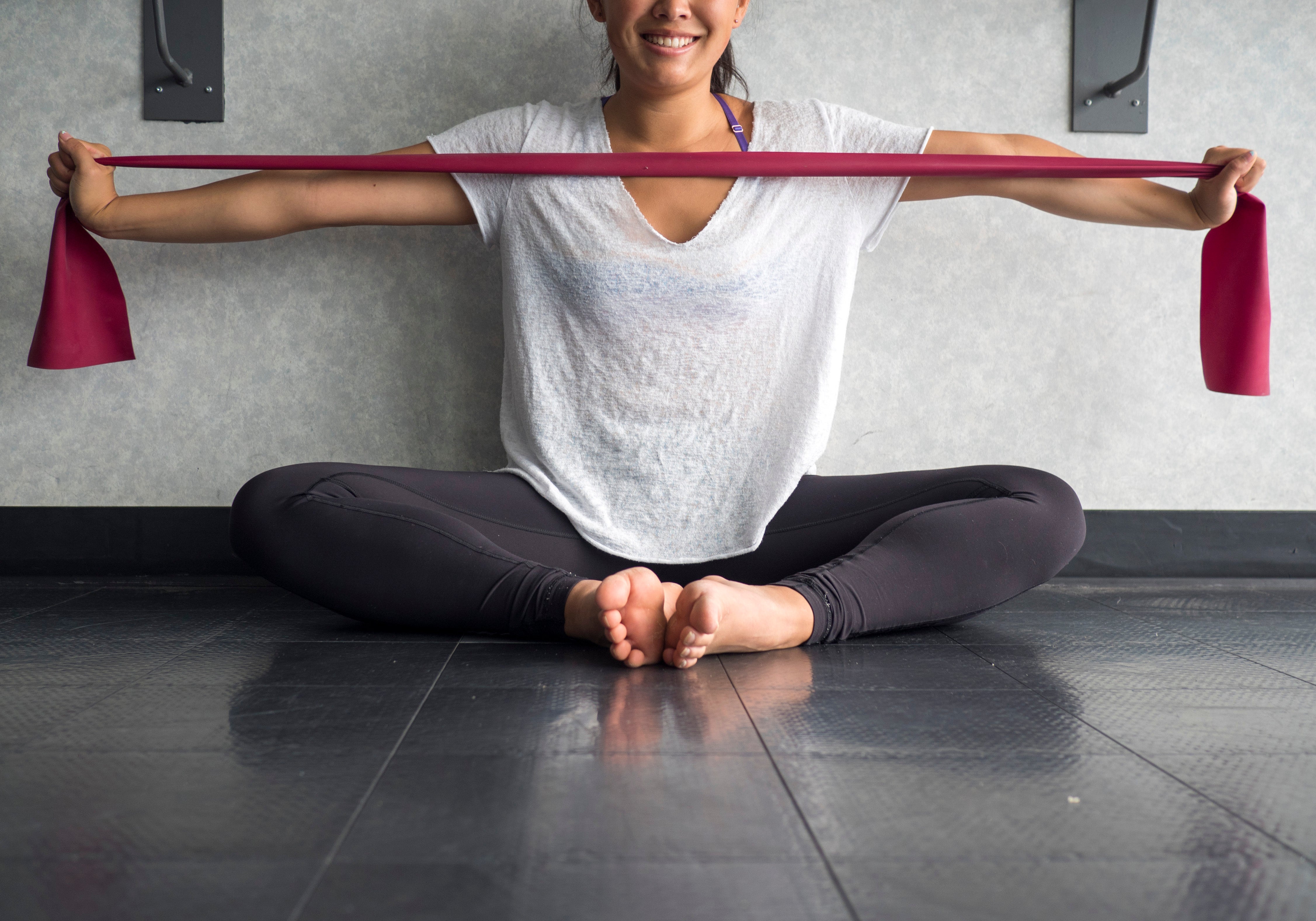 What are the types of elastic bands? Yoga resistance band is actually a  kind of elastic band? 4 types of elastic band and simple testing methods  teach you at once! - ILLUME