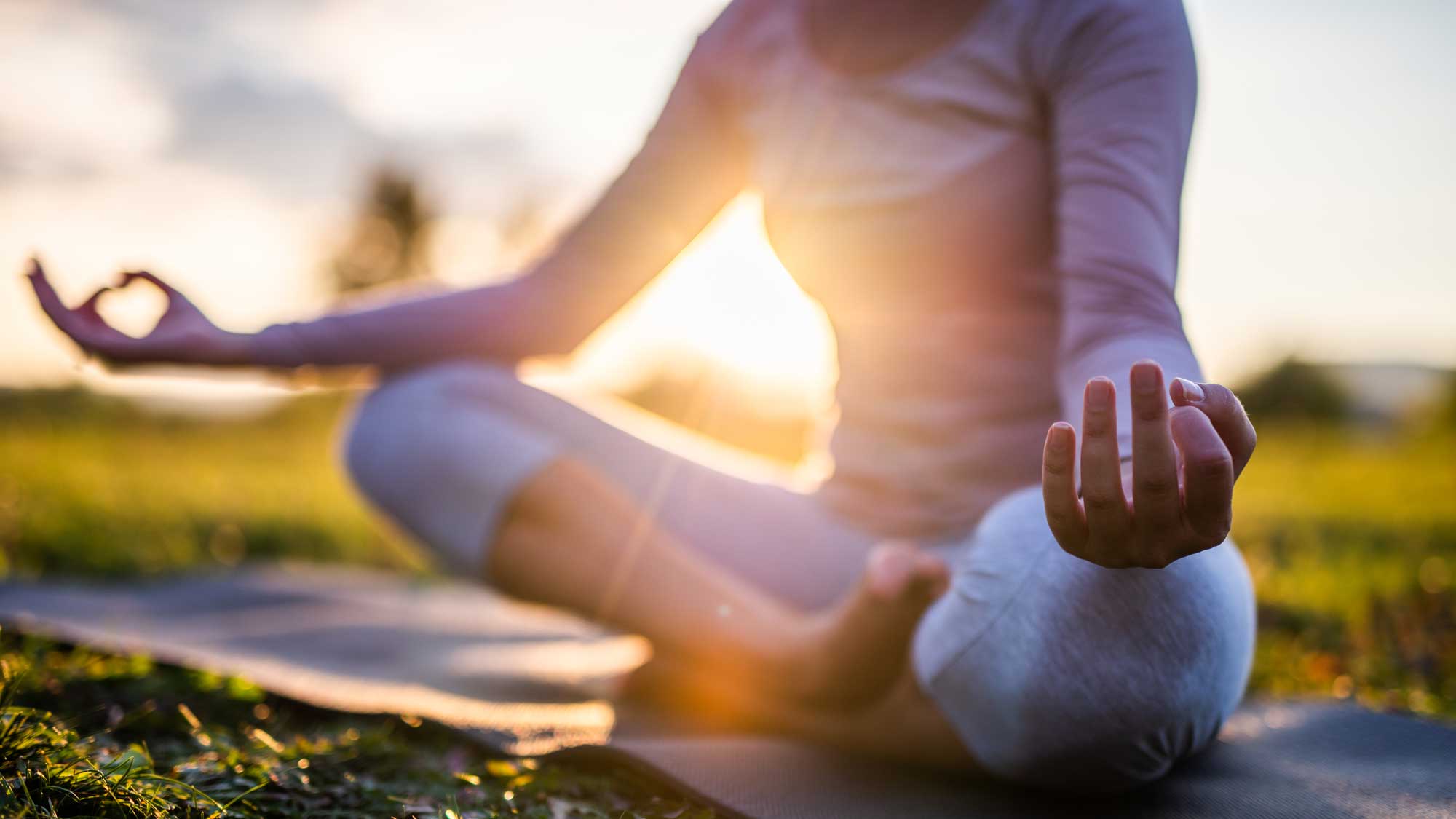 https://cdn.yogajournal.com/wp-content/uploads/2018/11/meditation-peace-1.jpg