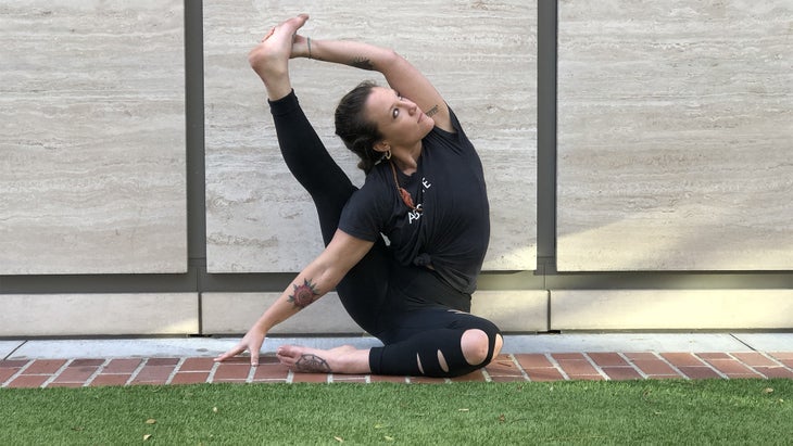 compasspose Compass Pose