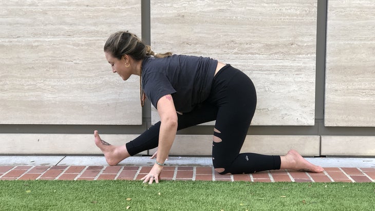 halfsplit Half Split Pose