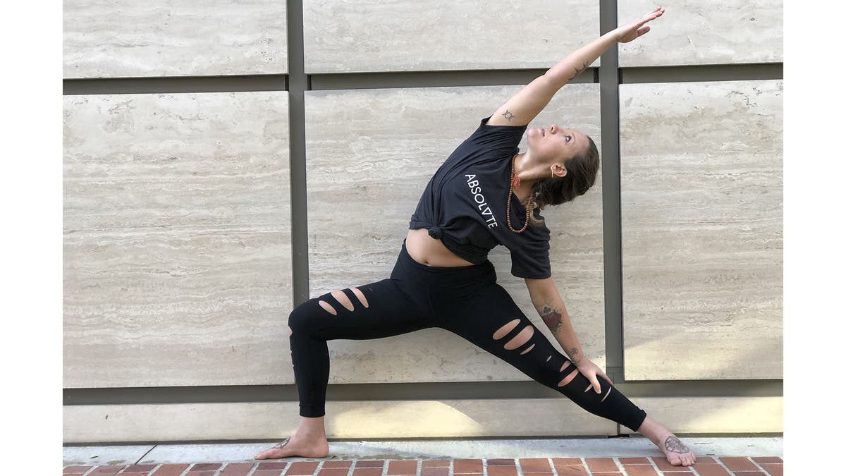 Side Body Stretches: 9 Yoga Poses That Stretch the Side Body