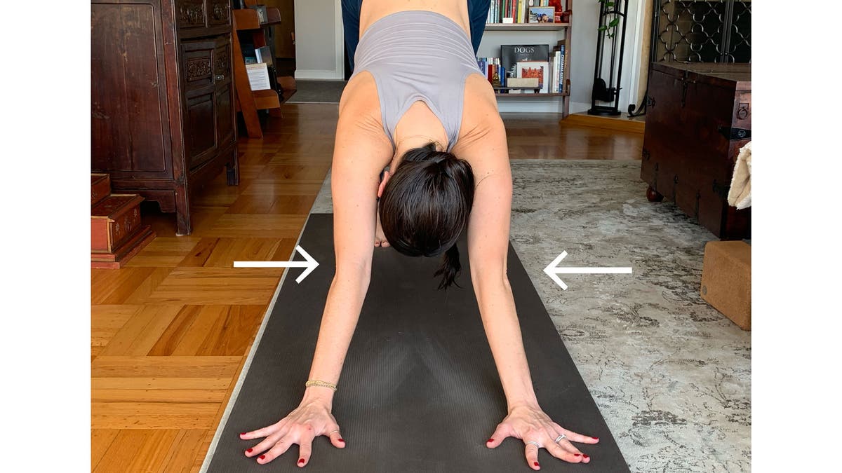Leg Rotation Hyper Mobility Angle Yoga and Hyper Mobility: 5 Poses to Watch Out For If You’re Hyper-Mobile