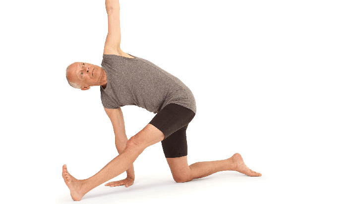 Use Yoga to Improve Your Golf Game