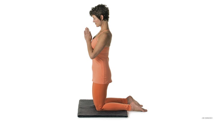 201506-yjmag-thunderbolt-hand-viniyoga