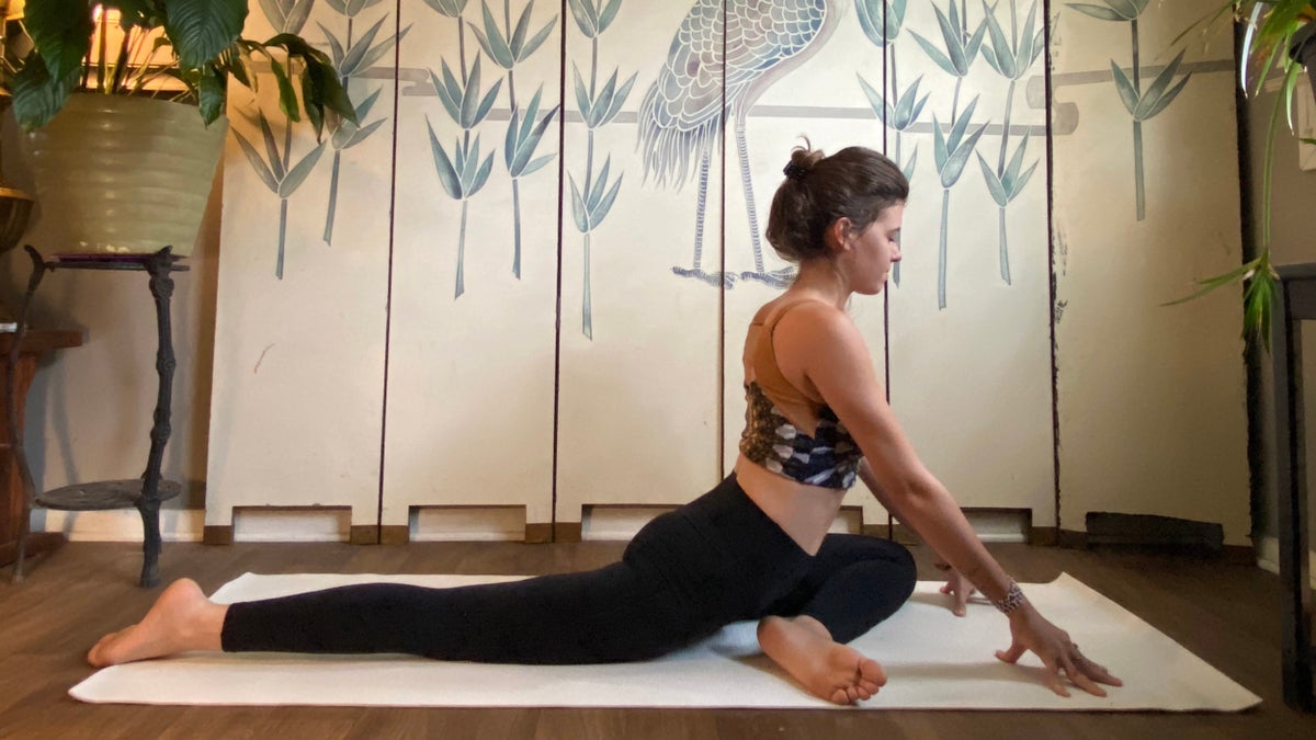 Yin Yoga: Mobilize Your Body/Mind - YogaUOnline
