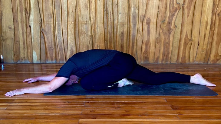 This Flow Will Help You Build Strength and Resilience - Yoga Journal