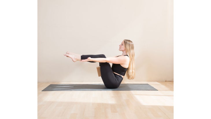 Unlock Your Backbends With Blocks - Yoga Journal