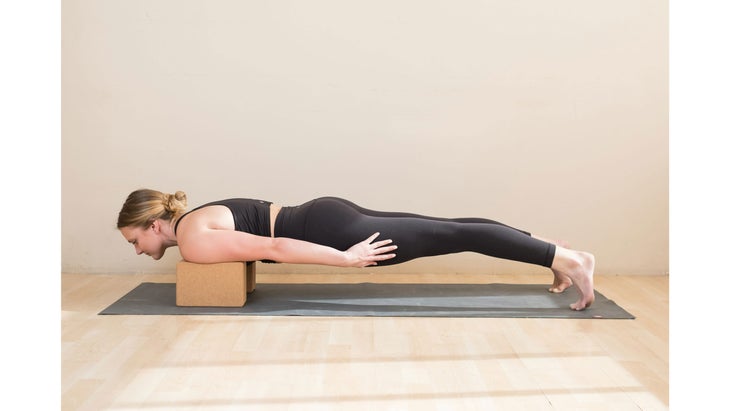 Core strength: A Block Between the Thighs