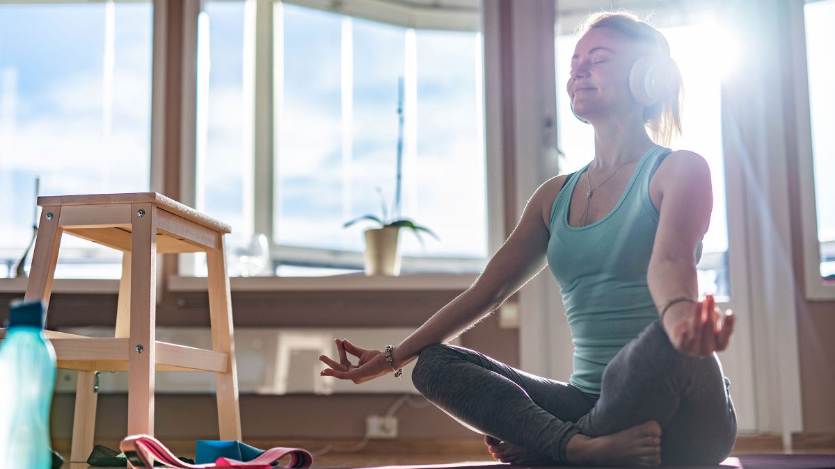 Стресс Yoga Journal