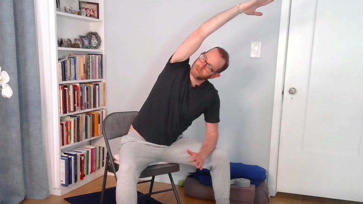 How To Practice Side Bends In Chair Yoga Yoga Journal