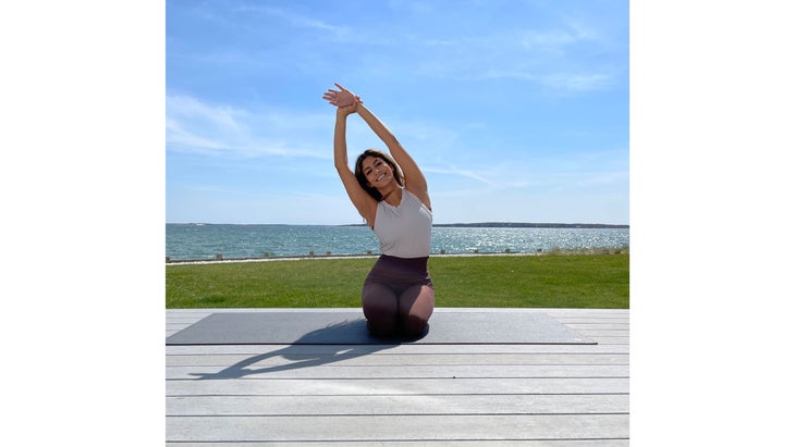 Gaze Yoga: 5 Yoga Poses That Lift Your Gaze