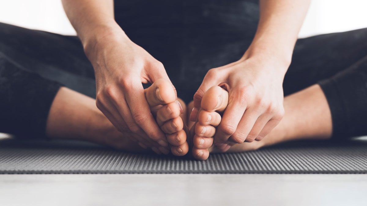 How to Do Yoga if You Have Sweaty Palms and Feet - lotsofyoga
