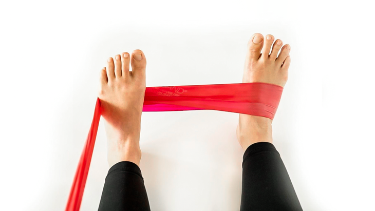 These 12 Foot Exercises Will Feel So Good—And Help You Find Stability