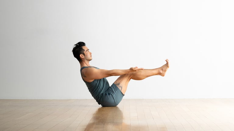 The Ultimate 30-Minute Yoga Combo Workout for Triathletes