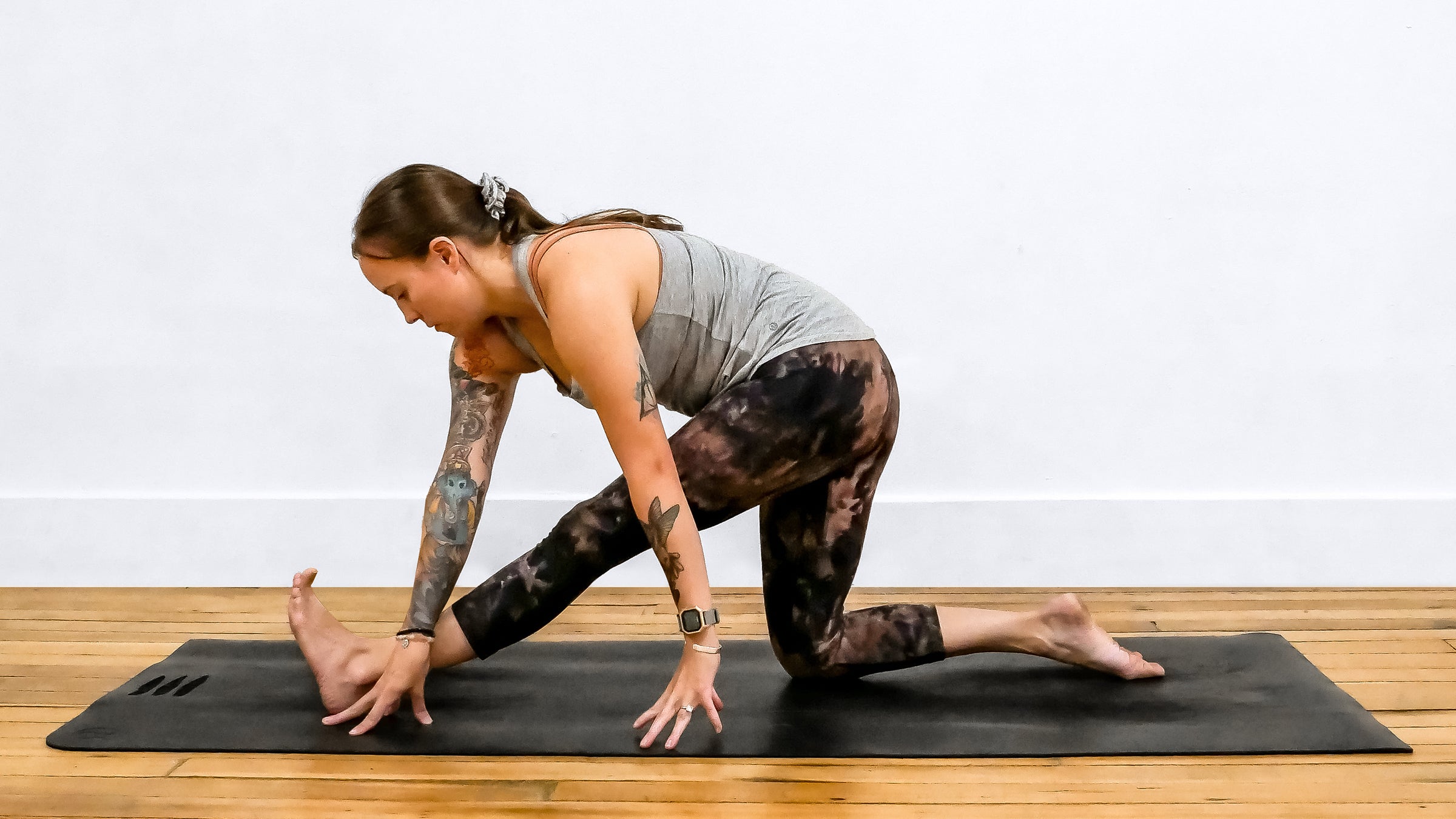 Compass Pose Prep: 10 Yoga Poses to Help You Nail This Posture