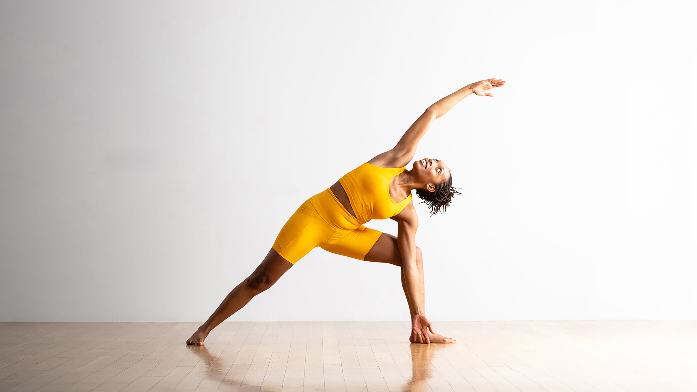 Shoulderstand – Sarvangasana - Arhanta Yoga