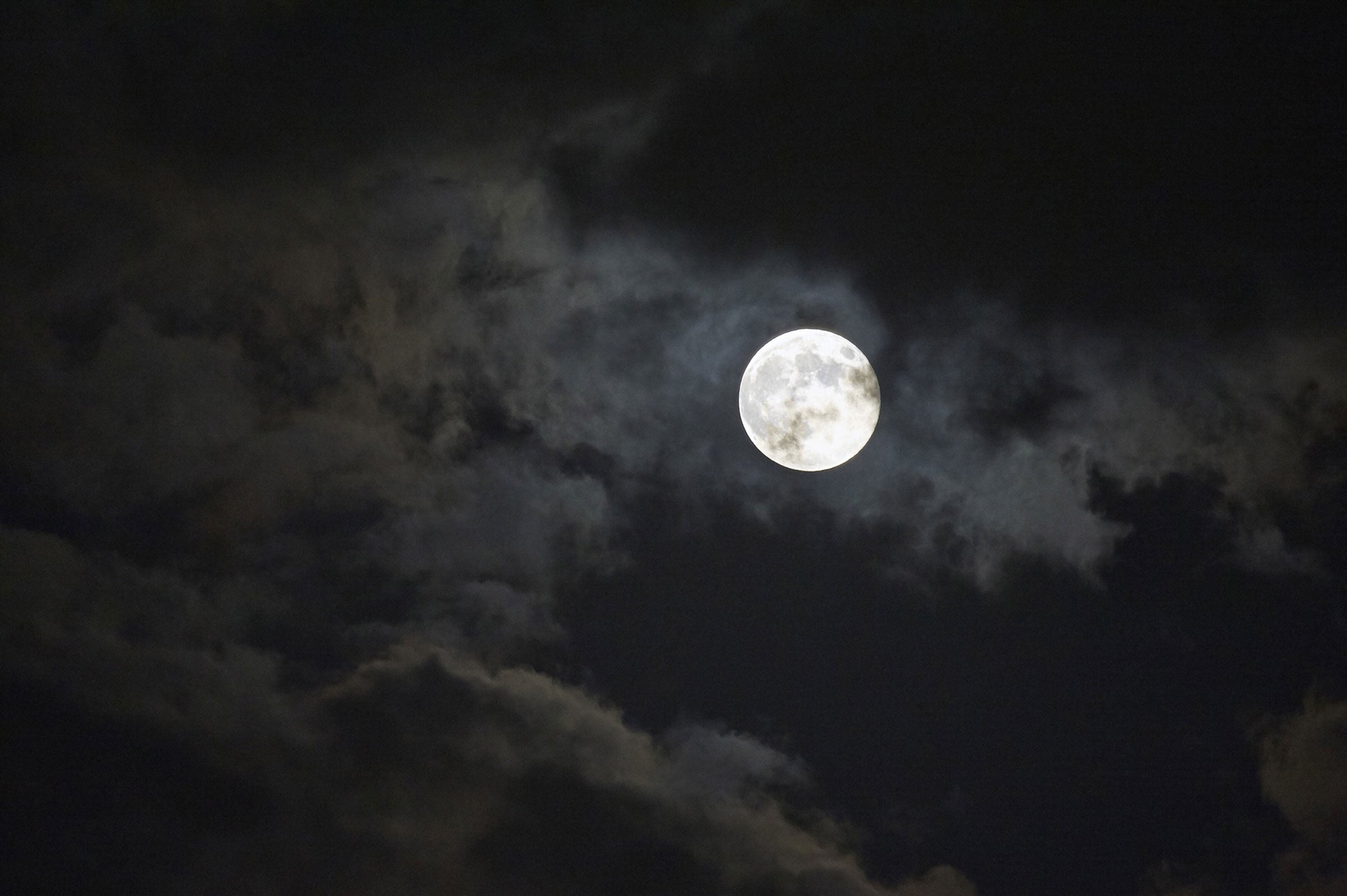 What the Full Moon Means in Astrology - Yoga Journal