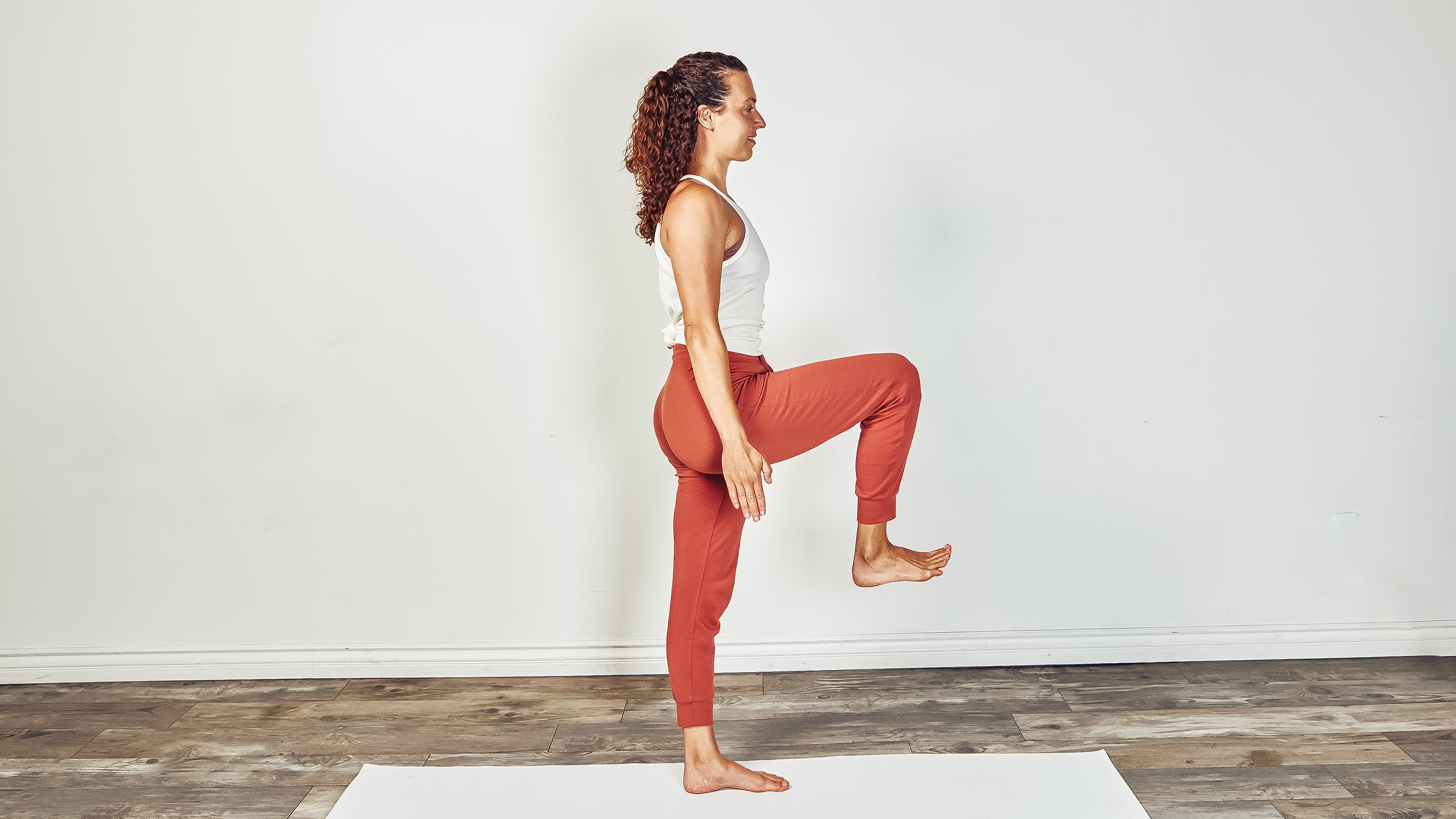 8 Yoga Poses For Knee Stability - Yoga 15
