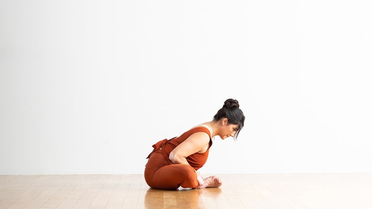 6 Poses to Stretch Your Inner Thighs