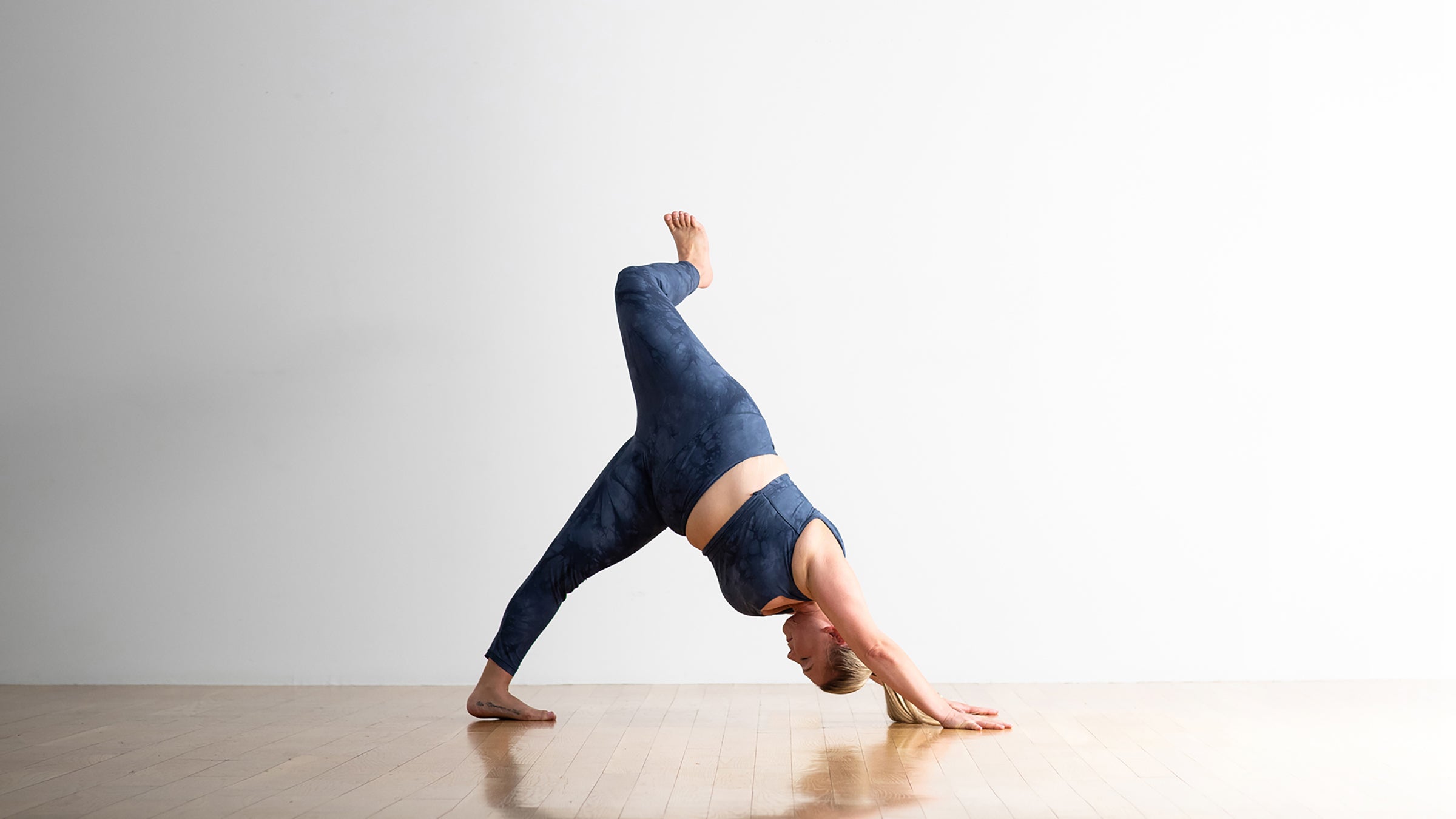 Learn the Reclining Bound Angle Pose - Supta Baddha Konasana - Learn Yoga |  Sikana