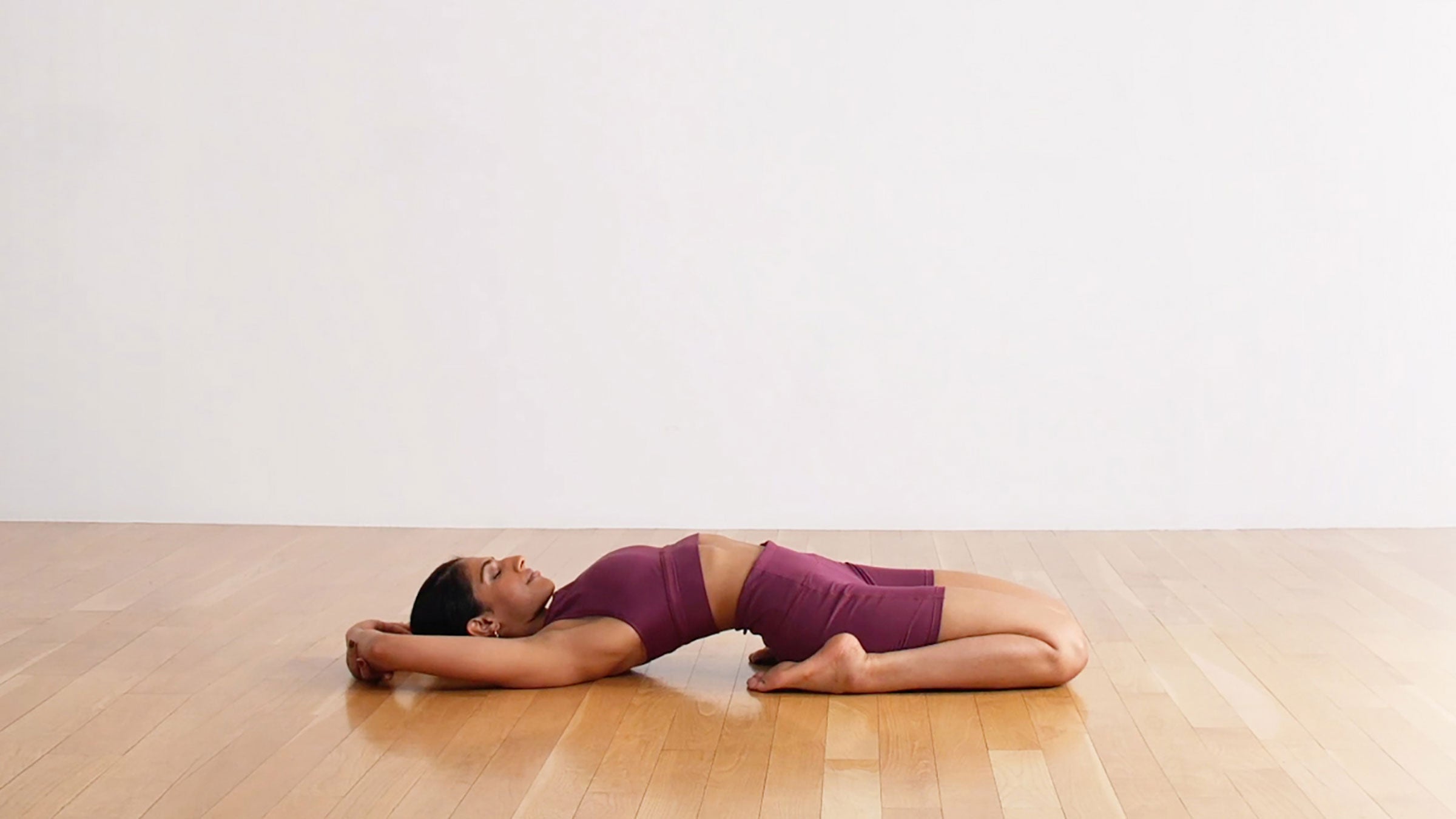 5 Yin Yoga Poses to Stretch the Quads, Thighs and Hip Flexors - Yoga with  Kassandra Blog