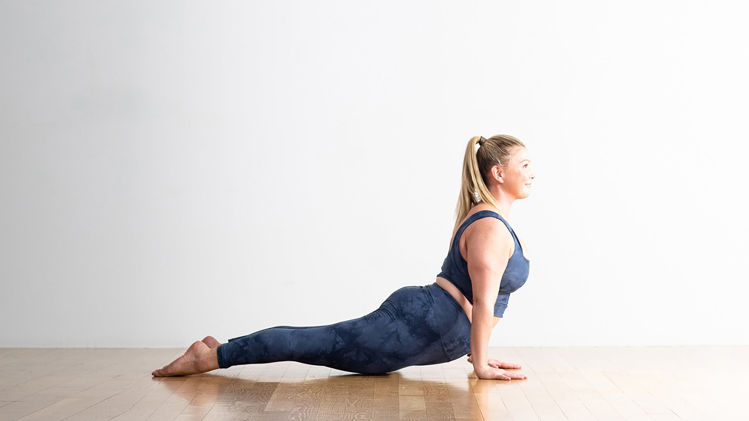 What's the science behind this pose? Remember seeing it's the only position  where both hips are completely free of supporting weight at once or  something. : r/yoga