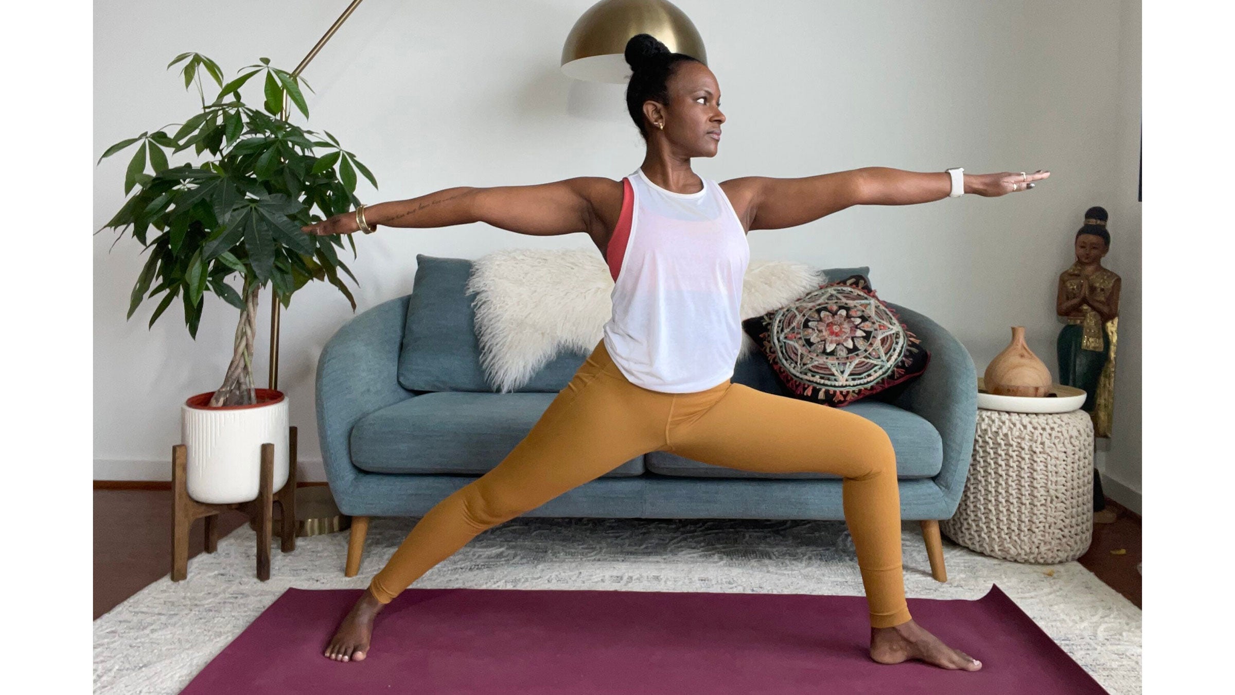 Mind Body Bria - A hip-focused sequence I put together for @yogajournal 💫  These #yoga poses can be done in any order, & I encourage you to  experiment. Also: I rec walking