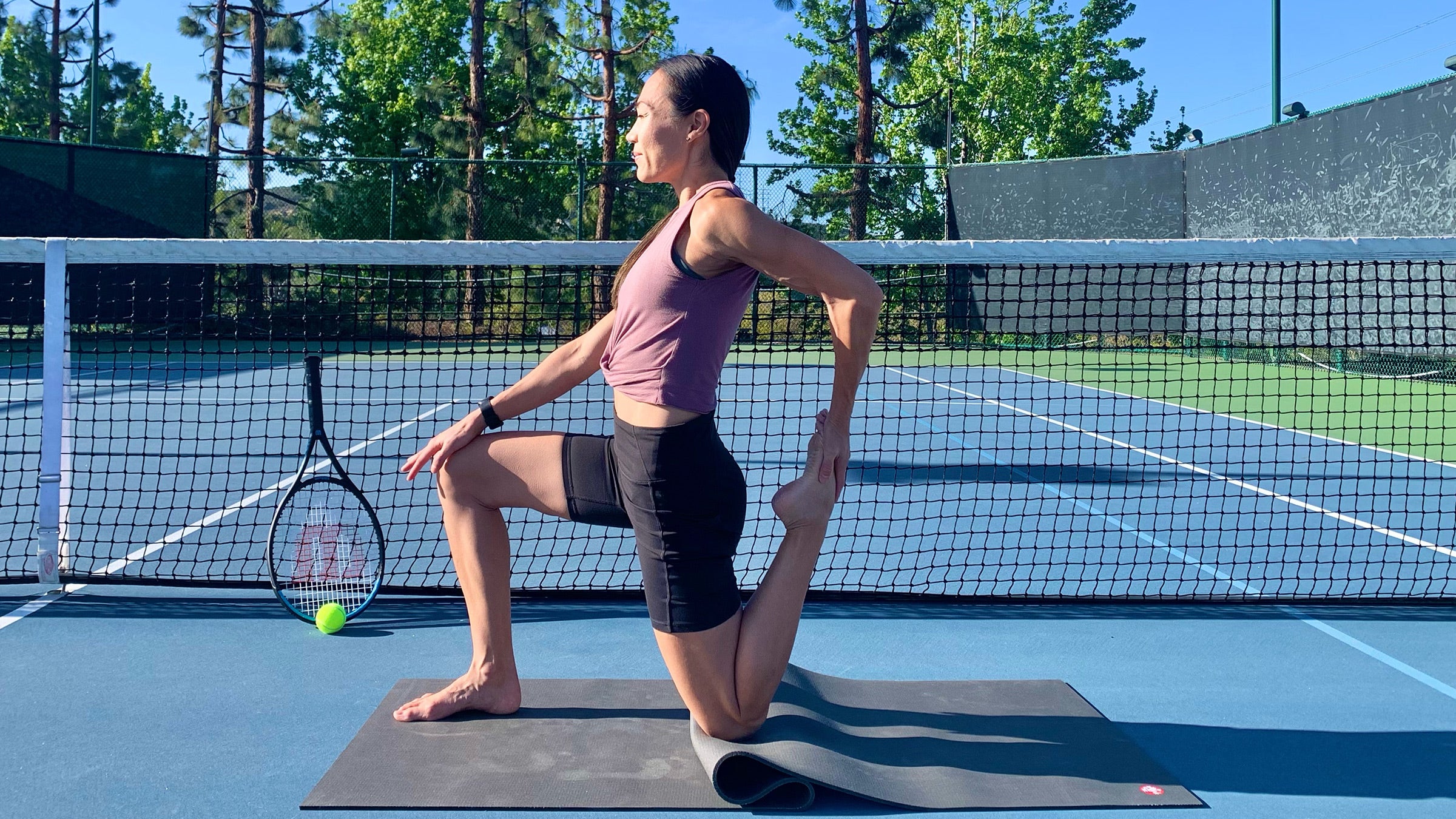 Yoga Performance Rib Shorts in purple oasis
