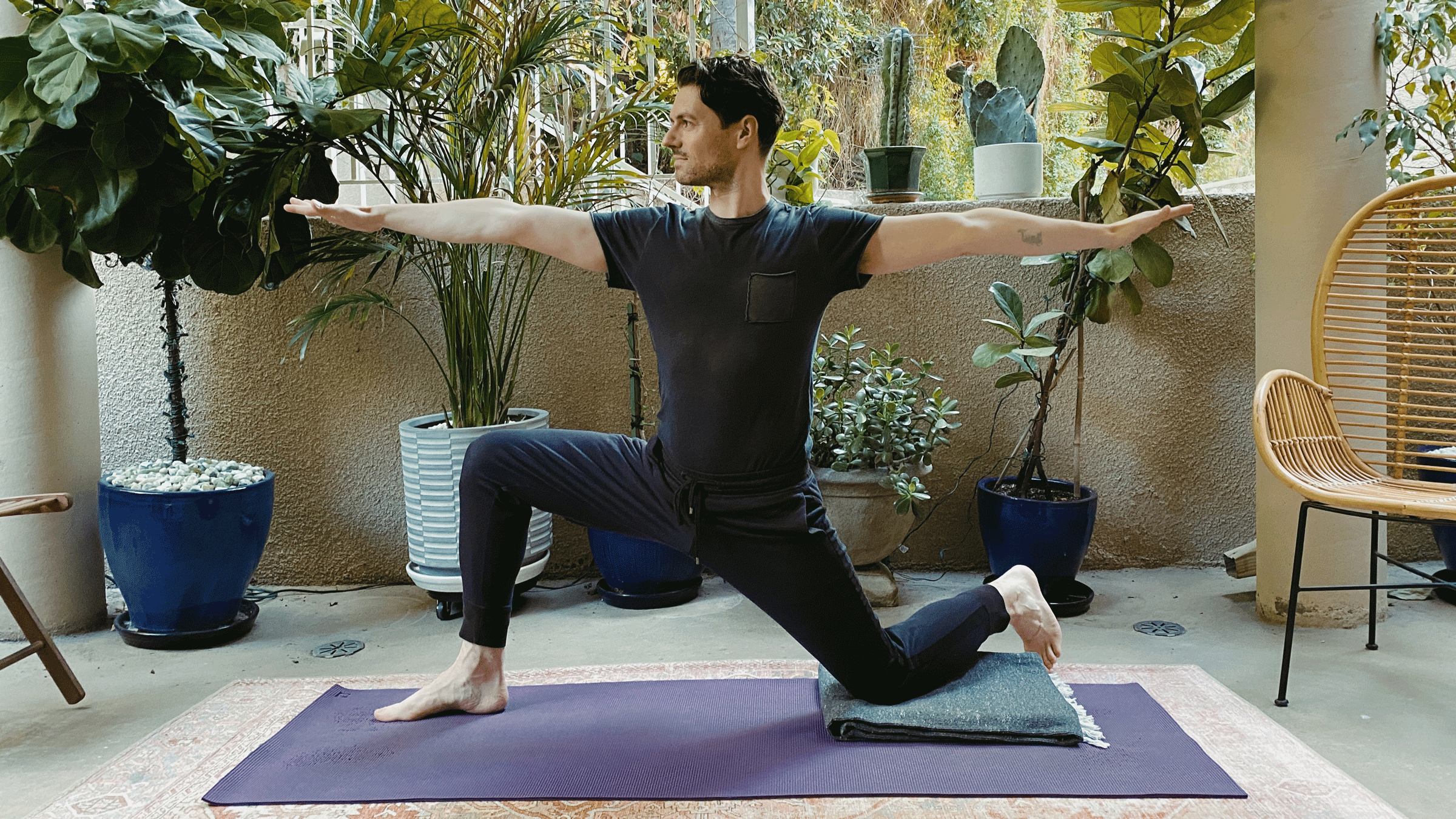 Yoga Halona 🌙 (@halonayoga) on Instagram: “Virabhadrasana II + Variations  | Warrior 2: Powerful stretch for … | Yoga poses advanced, Stretches for  legs, Yoga poses