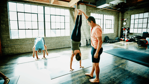 10 Ways Yoga Teachers (Unintentionally) Offend, Annoy, or Otherwise ...