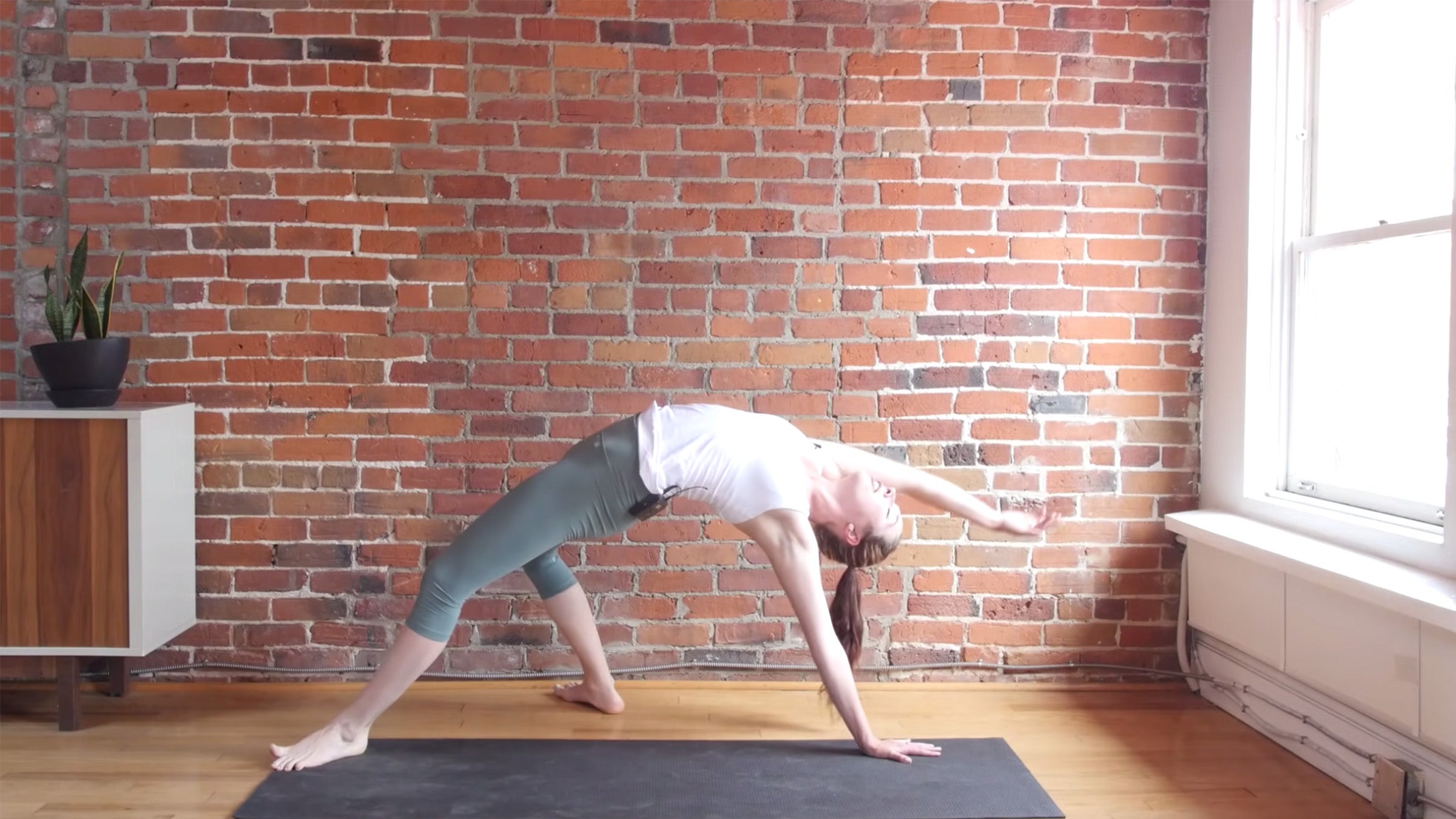 30-Minute Yoga Flow From Yoga With Kassandra