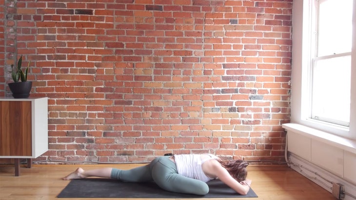 30 Minute Yoga 22 yoga with kassandra pigeon